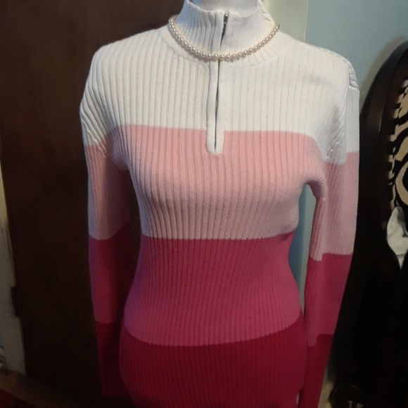 Pink Colorblock Sweater, size M - Picture 1 of 3